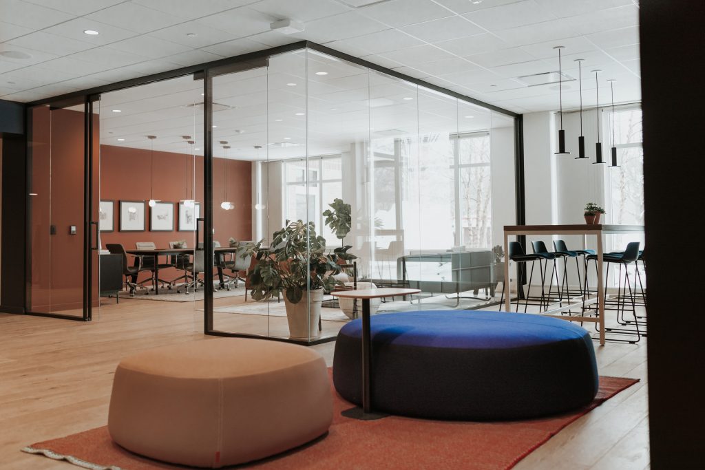 Round seat benches